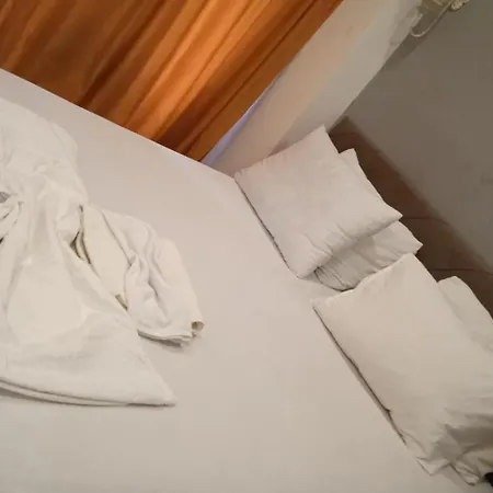 Happy * Provincia di Istanbul